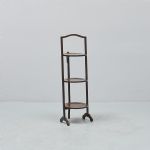 527728 Cake stand